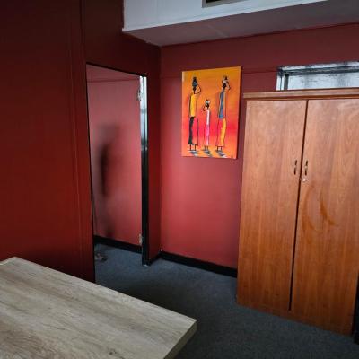 Yoz Gallery 11